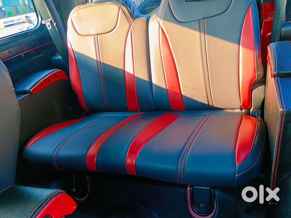 Mahindra Thar Lx 4-str Convertible At, 2022, Petrol