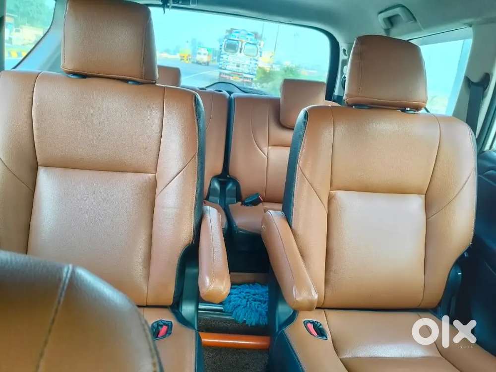 Toyota Innova Crysta 2017 Diesel 158000 Km Driven