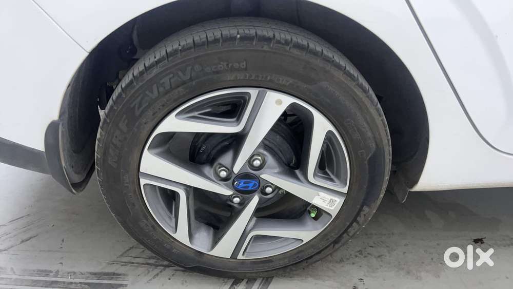 Hyundai Aura [2023-ongoing] 1.2 Sx Plus Petrol Amt, 2024, Petrol