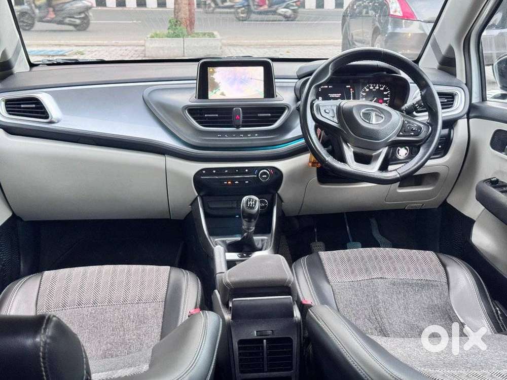 Tata Altroz Xz, 2021, Petrol