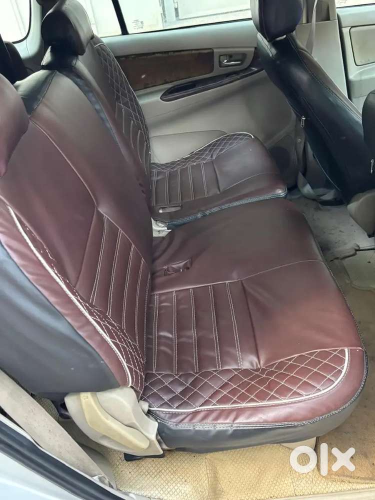 Toyota Innova 2012 Diesel Well Maintained