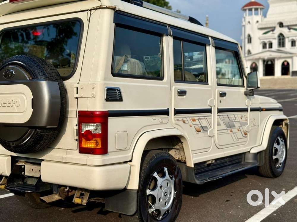 2018 Bolero Zlx Top Variant
