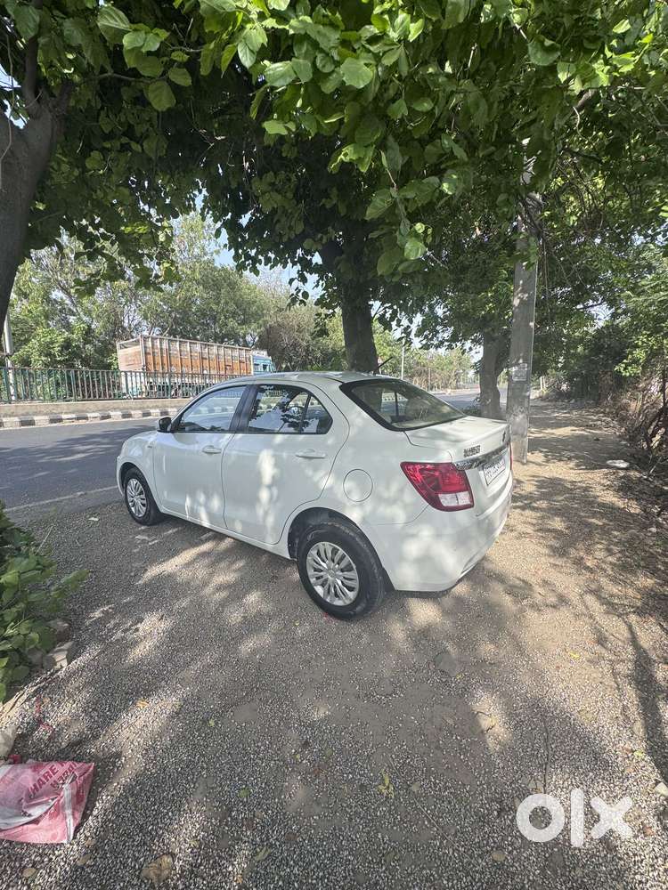 Maruti Suzuki Swift Dzire Amt Vdi, 2019, Diesel