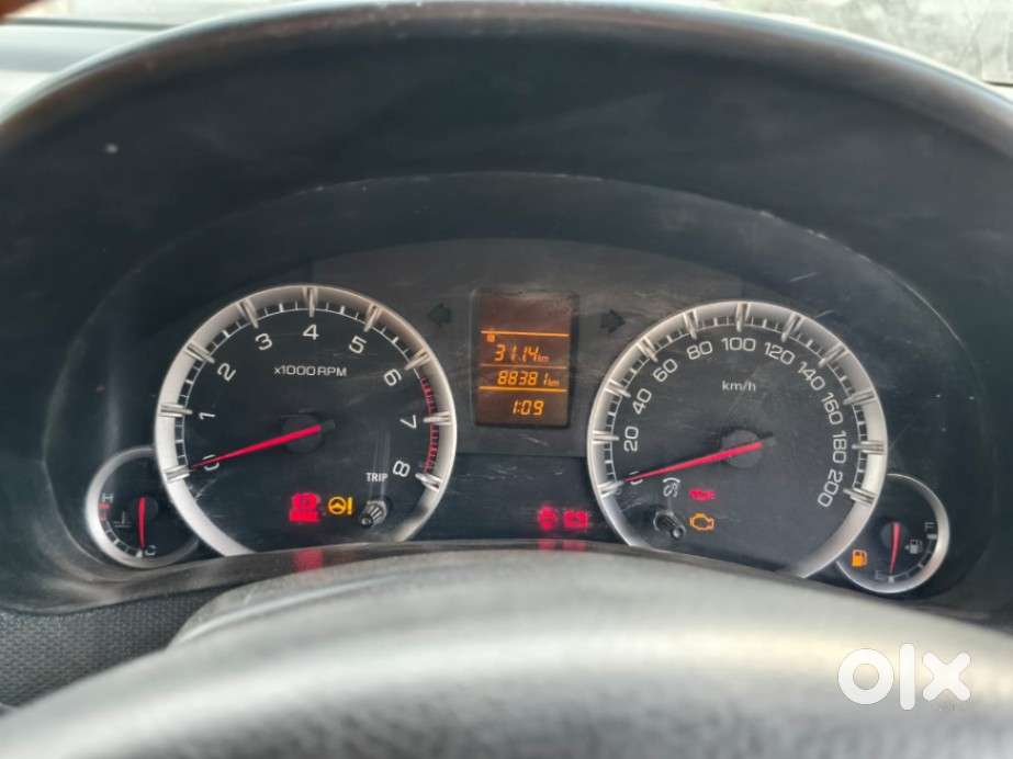 Maruti Suzuki Swift Dzire 1.3 Vxi, 2016, Cng & Hybrids