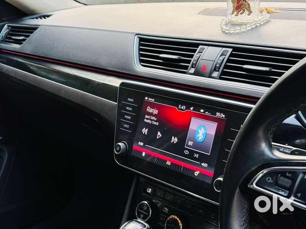 Skoda Superb 2.0 Tsi At L&k, 2019, Petrol