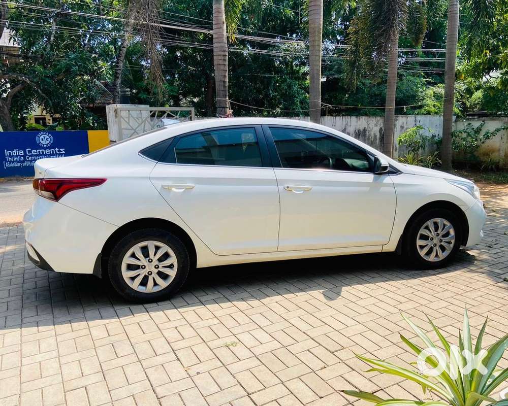 Hyundai Verna Petrol 1.6 Vtvt Ex