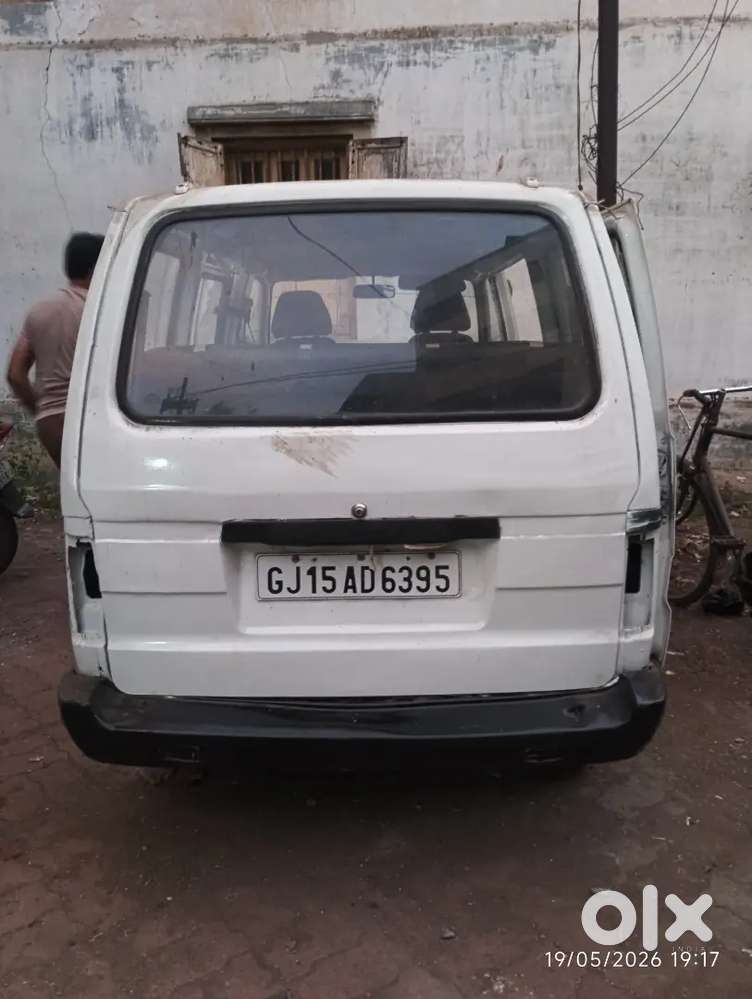 Maruti Suzuki Omni 2011