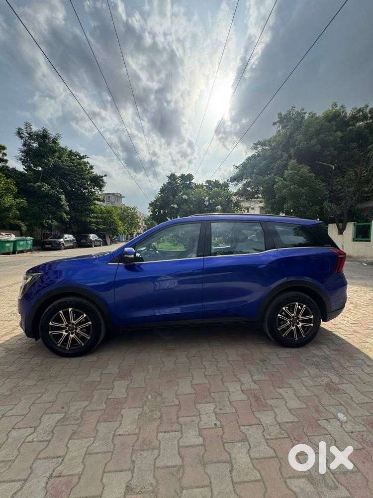 Mahindra Xuv700 Ax7l 6 Str At, 2022, Diesel