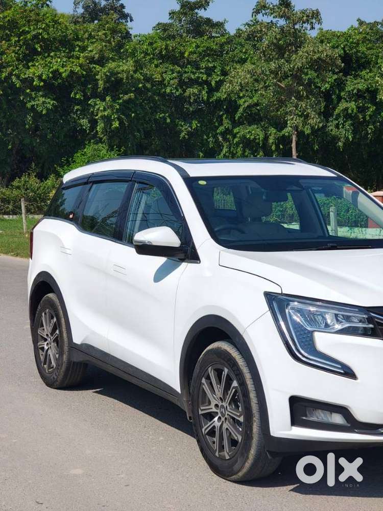 Mahindra Xuv700 2.2 Ax 7 Diesel At Str, 2021, Diesel