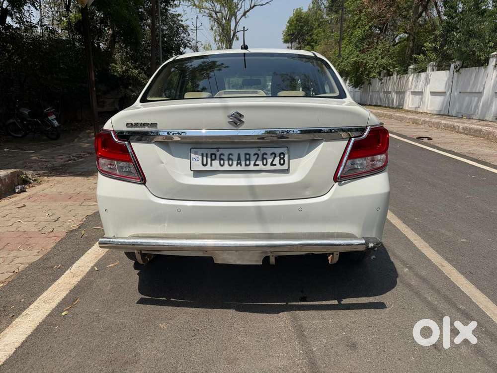 Maruti Suzuki Dzire 1.2 Vxi, 2022, Petrol