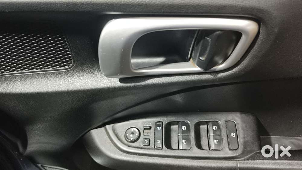 Hyundai Venue Sx Turbo, 2019, Petrol