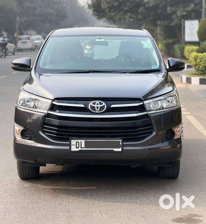 Toyota Innova Crysta 2.4 G Mt, 2022, Diesel