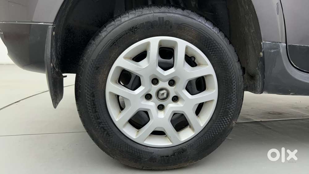 Renault Duster Petrol Rxe, 2018, Petrol