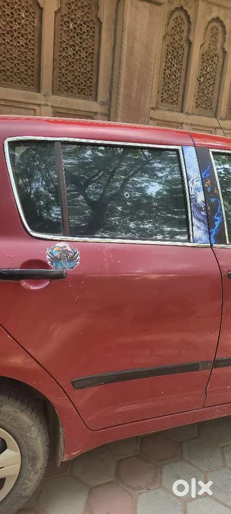 Maruti Suzuki Swift 2006 Petrol 151000 Km Driven