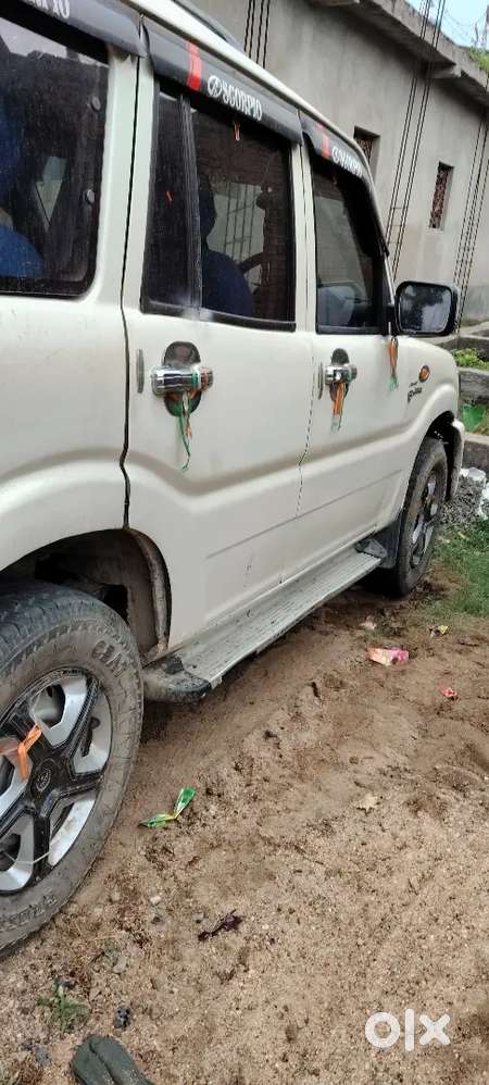 Mahindra Scorpio Lx 2012