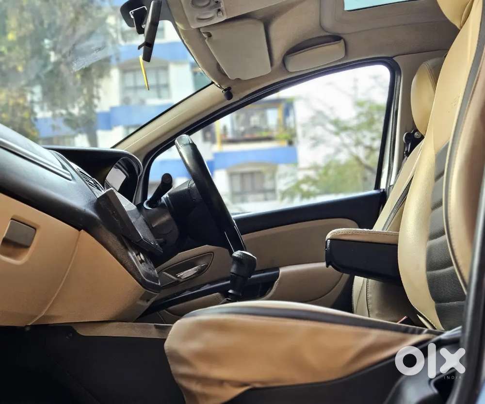 Fiat Linea Emotion Diesel 2011  Sunroof  Climate Ac  Touchscreen