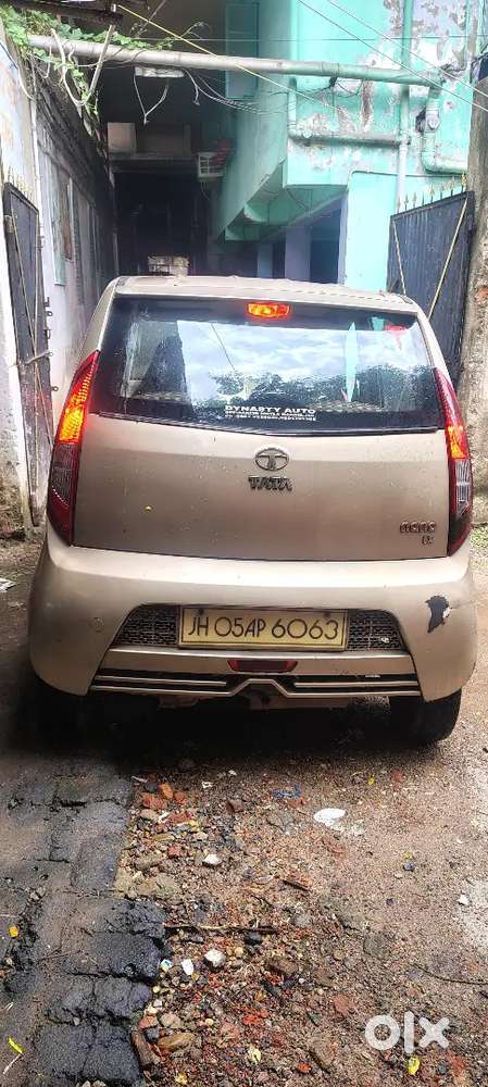 Tata Nano Lx 2012