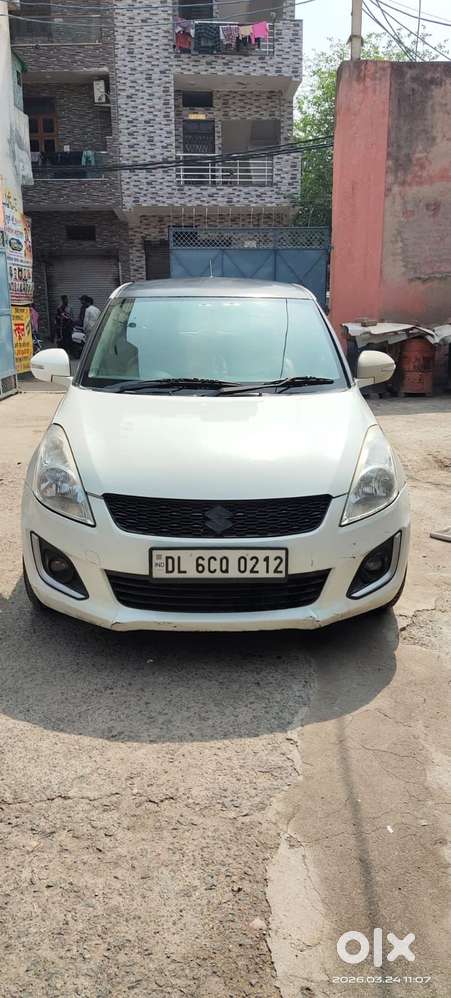 Maruti Suzuki Swift Vxi Abs Bsiv, 2016, Petrol