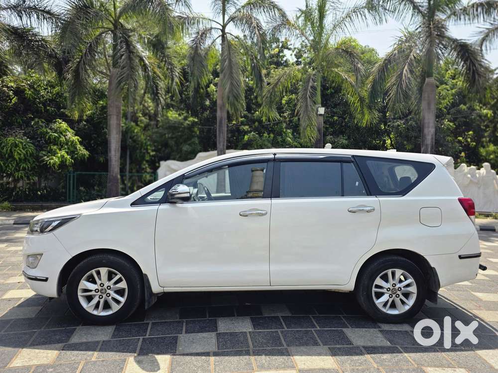 Toyota Innova Crysta 2.4 Z 7 Str, 2018, Diesel