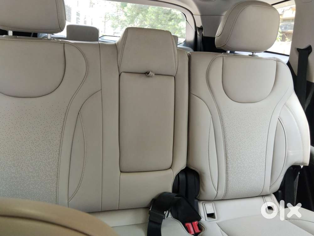 Mahindra Xuv700 2.2 Ax 7 Diesel At Luxury Pack Str, 2023, Diesel