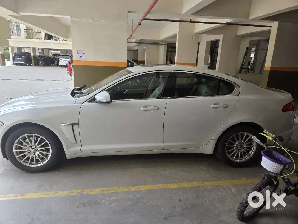 Jaguar Xf 2016 Petrol Well Maintained
