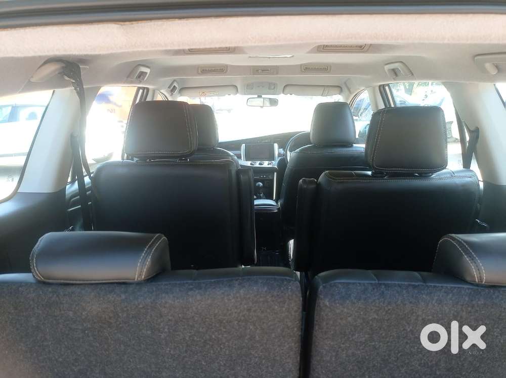 Toyota Innova Crysta 2.4 G Mt 7 Str, 2019, Diesel
