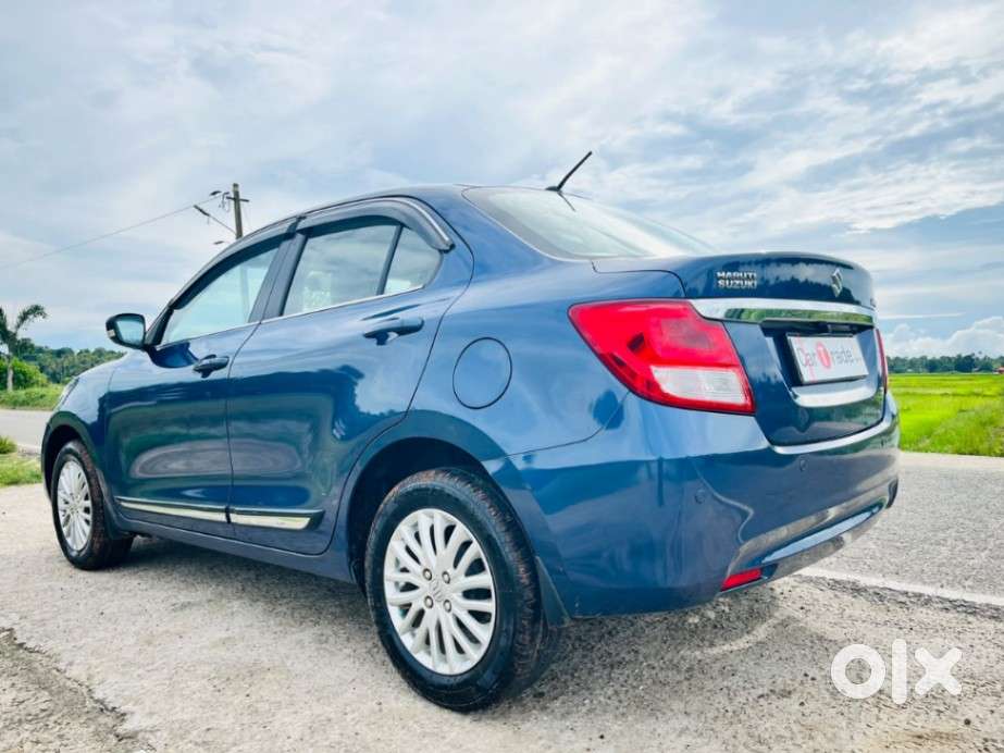 Maruti Suzuki Dzire 1.2 Zxi, 2017, Petrol