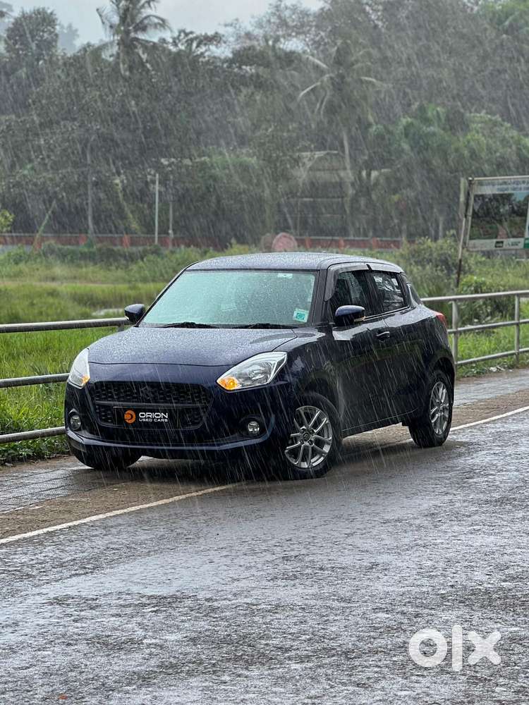 Maruti Suzuki Swift Vvt Zxi, 2022, Petrol