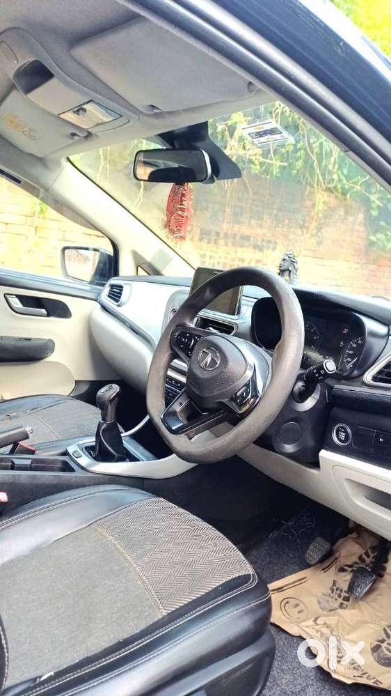 Tata Altroz 1.5 Xz Diesel Dark Edition, 2022, Diesel