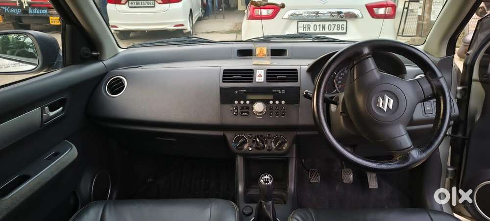 Maruti Suzuki Swift Dzire Vxi Optional, 2010, Petrol