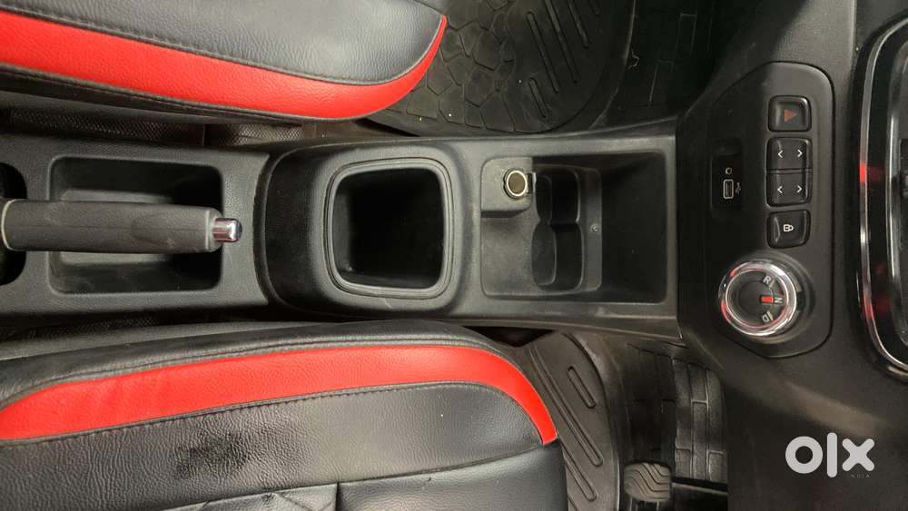Renault Kwid 2019-ongoing 1.0 Rxt Amt (o), 2019, Petrol