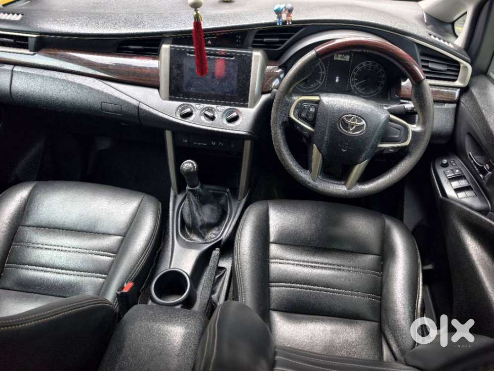 Toyota Innova Crysta 2.4 G Mt 7 Str, 2019, Diesel