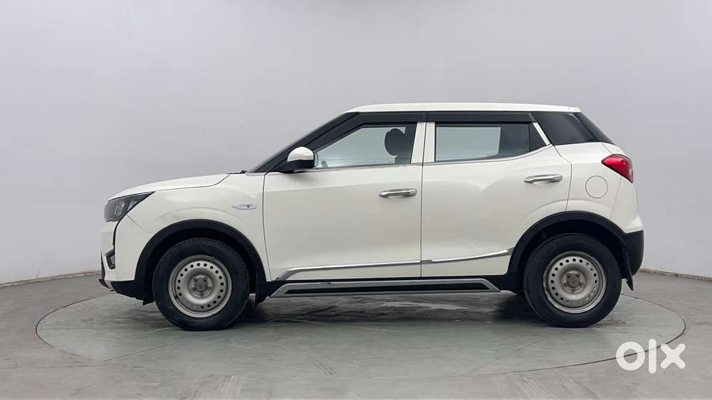 Mahindra Xuv300 W4, 2021, Petrol