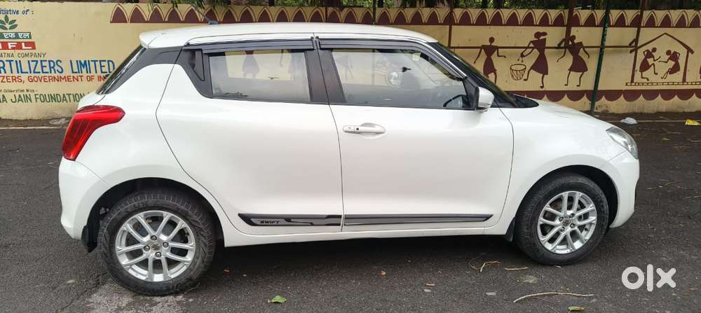 Maruti Suzuki Swift 1.3 Zxi, 2024, Petrol