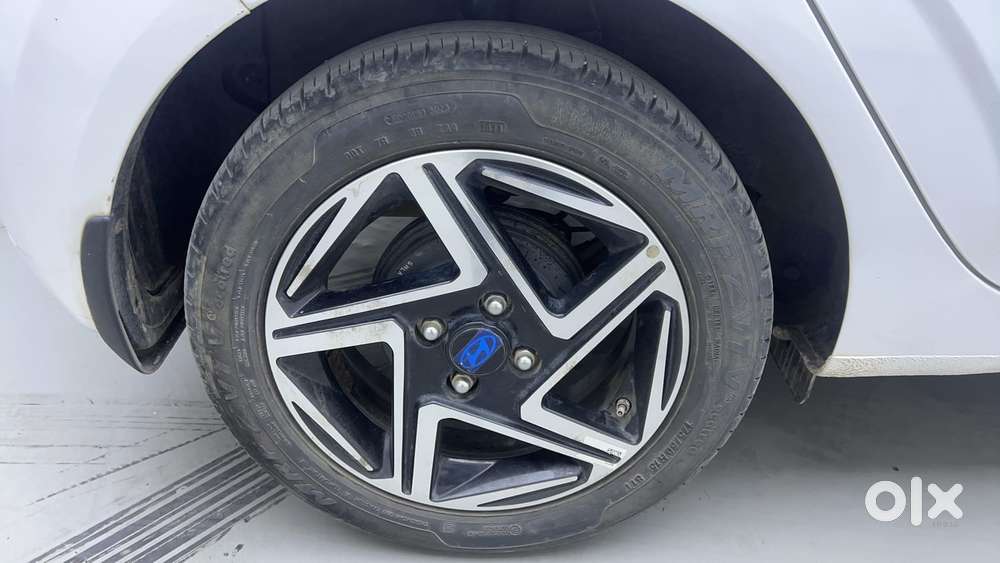 Hyundai Grand I10 Nios Asta 1.2 Kappa Amt, 2023, Petrol