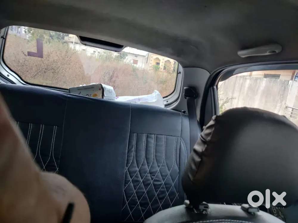 गाड़ी में कोई काम नहीं है