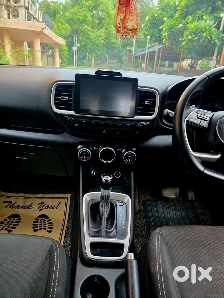 Hyundai Venue S Turbo Dct, 2021, Petrol