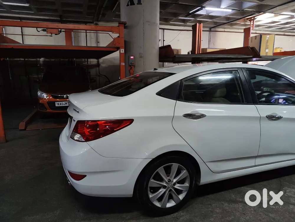 Hyundai Verna 2013 Petrol Manual