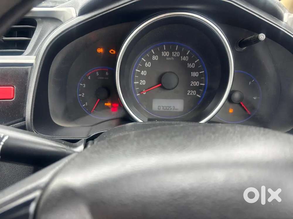 Honda Jazz 2016 Diesel Well Maintained