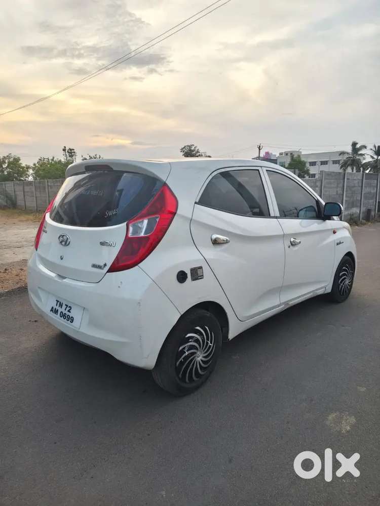 Hyundai Eon 2012 Variant