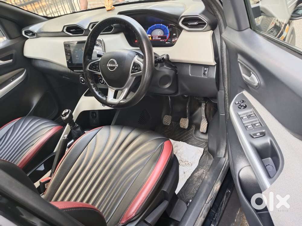 Nissan Magnite 1.0 Xv, 2021, Petrol