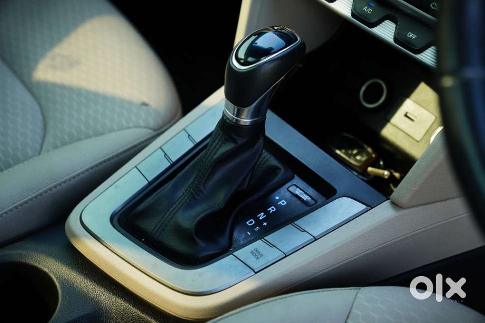 Hyundai Elantra Vtvt Sx At, 2021, Petrol