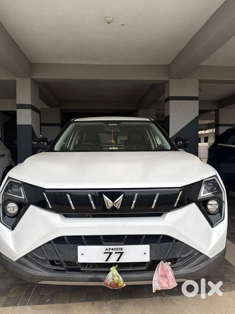 Mahindra Xuv 3xo 2024