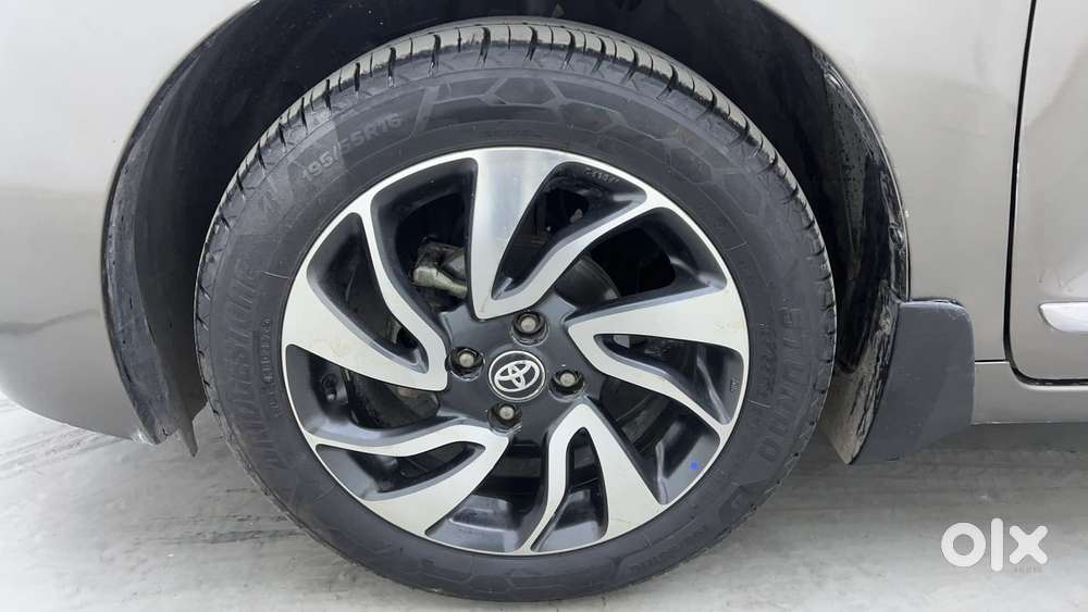 Toyota Glanza V Cvt, 2020, Petrol