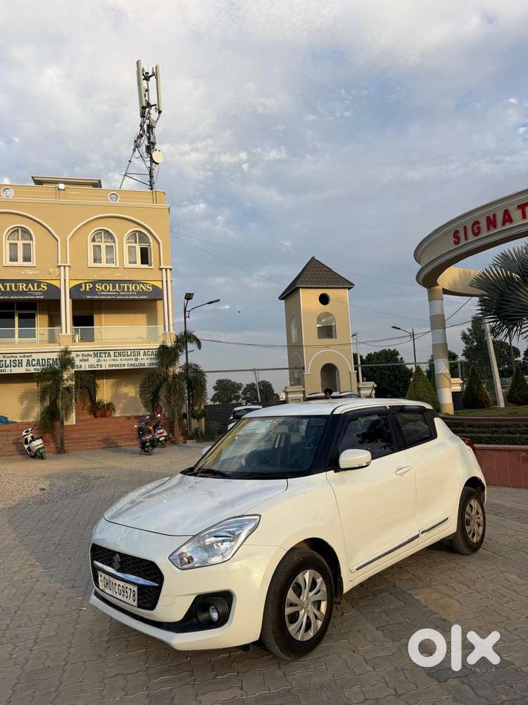 Maruti Suzuki Swift 1.2 Vxi (o), 2021, Petrol
