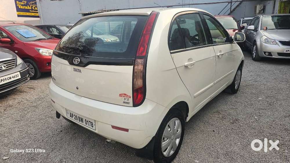 Tata Indica Vista 2008-2013 Aura 1.3 Quadrajet (abs) Bs Iv, 2013, Di..