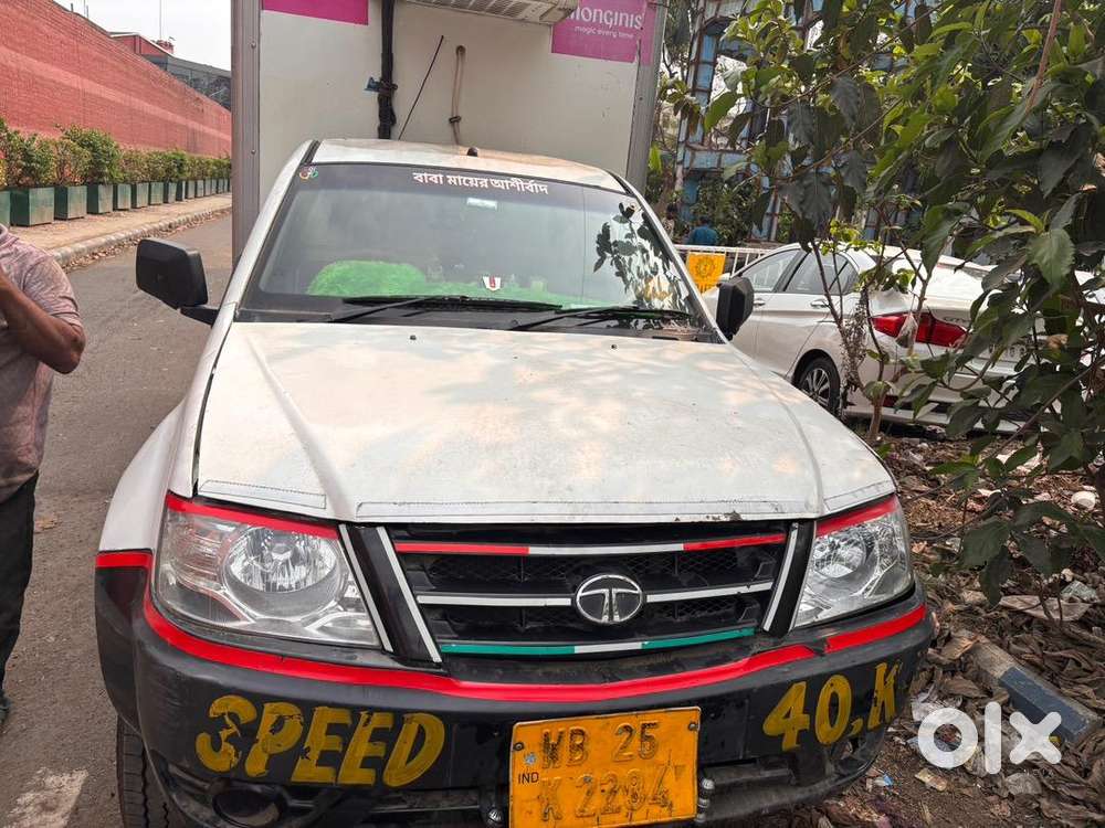 This Is Actually A Tata Yodha 2020 With Ac Container