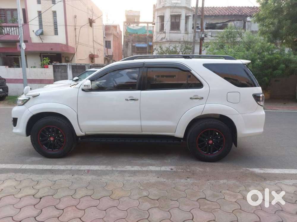 Toyota Fortuner 3.0 4x2 Mt, 2015, Diesel