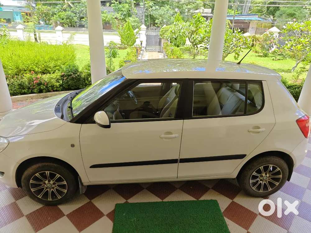 Skoda Fabia 2012 Petrol 43263 Km Driven