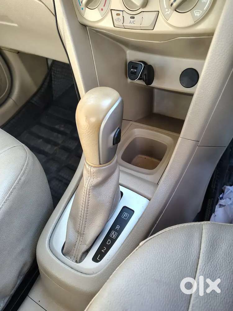 Automatic Maruti Suzuki Swift Dzire 2012